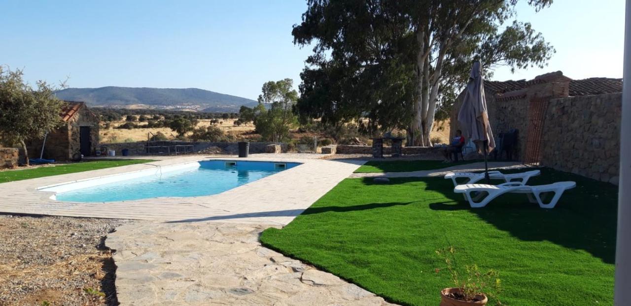 Casa Rural La Veguilla Fuente del Arco Bagian luar foto